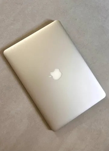 MacBook Air 13'' (2017) - Excelente estado | Pouco uso | Com carregador original