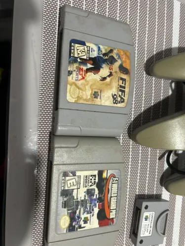 2 fita e um controle memória Card Nintendo 64