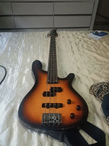 Baixo Golden br90 4 cordas