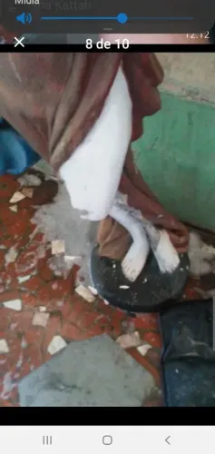 LINDA OBRA DE ARTE MULHER PESO UNS 30 KILOS CIMENTO 