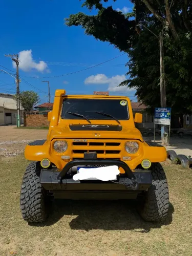 Troller T-4 4X4 2.8 TB Int. Cap. Rígida Diesel 2005