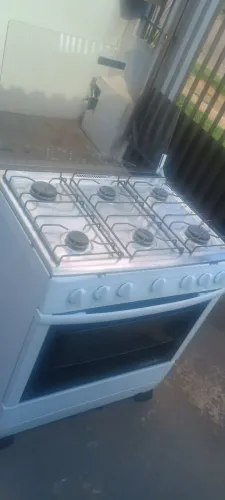 Vendo fogão 6 bocas 