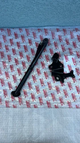 Suporte e descanso lateral Yamaha Lander 250 todos os anos Original 