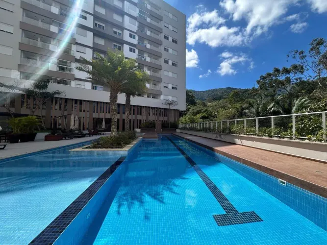Aluguel | Apartamento com 3 quartos (1 suíte) no Itacorubi