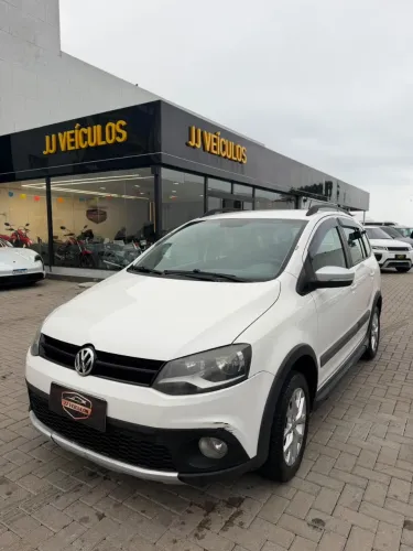 Volkswagen Spacecross I Motion 1.6 MI Total Flex 8V 2014