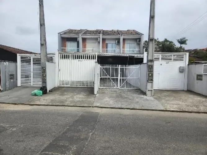Imóvel com boa estrutura Casa no Jarivatuba, Joinville - SC, Nº 86, 2 quartos, 1 vaga, 60