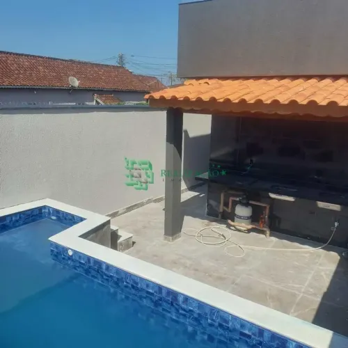 Casa Lindo com piscina em mongaguá Vera Cruz