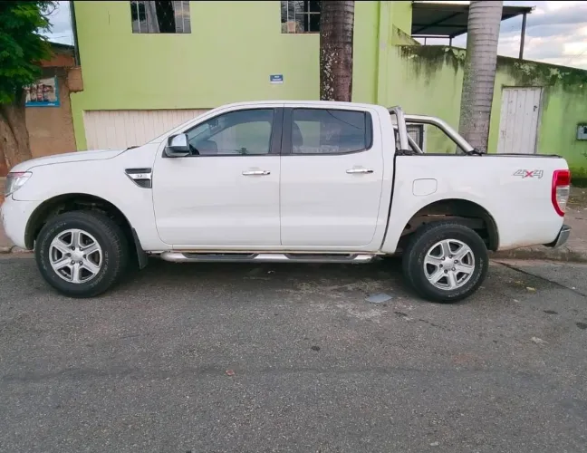 Ford Ranger XLT 3.2 20V 4X4 CD Diesel 2014