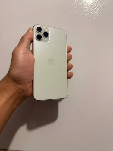 iPhone 11 Pro 256 Gb (Branco)