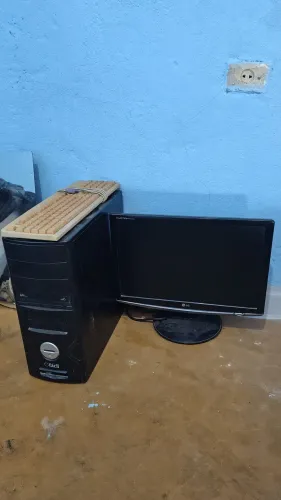 Vendo computador barato pra sair rápido