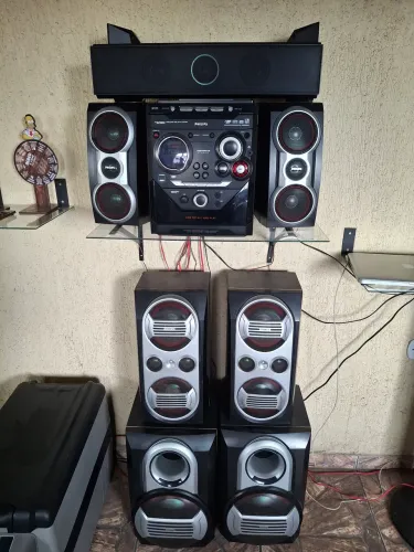 Som Philips em perfeito estado com 4 Torres de som adicionais 