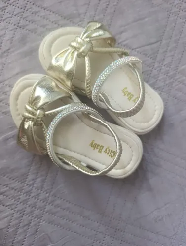 Sandália infantil
