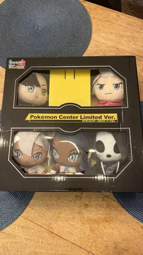 Pokémon sword e shield edição limitada Pokémon center