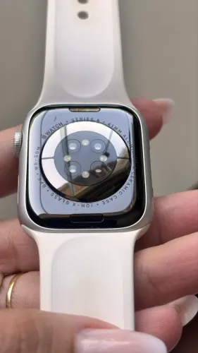Apple Watch Series 8