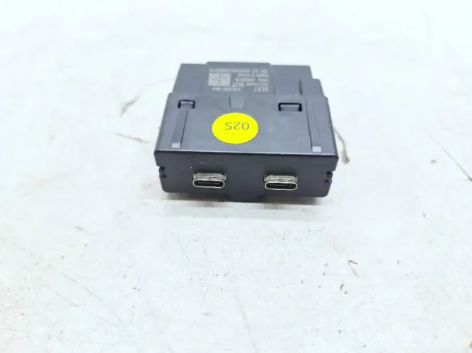 Entrada Usb C Audi Q3 1.4 2020 575035954