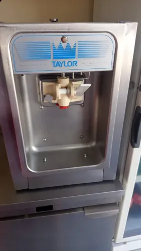 Maquina de Sorvete Taylor