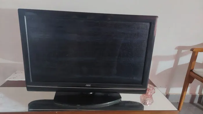 TV AOC e Smart Sony