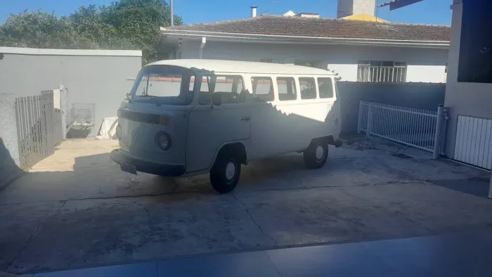 Volkswagen Kombi Standard/ Luxo/ Serie Prata 1988