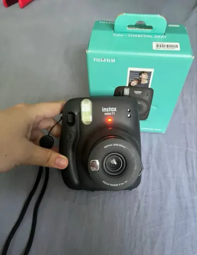 Câmera Instax mini 11