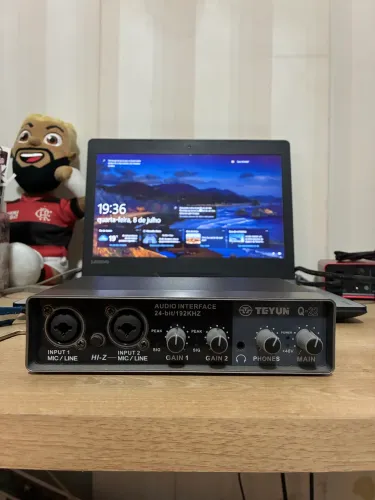 Interface de áudio Teyun Q-22