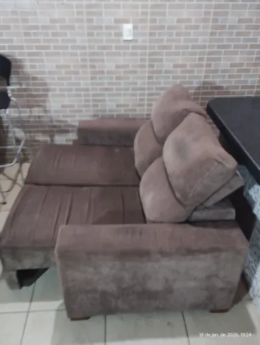 Sofá Retrátil e Reclinável 