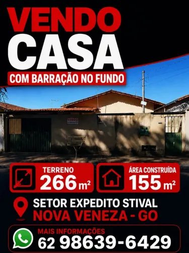 Vendo casa com barracão no fundo.
