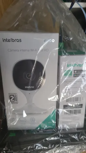 CÂMERA, FECHADURA E ROTEADOR INTELBRAS