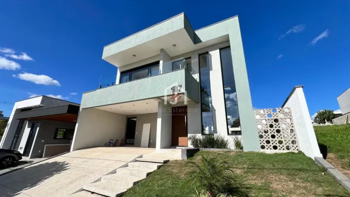 Sobrado com 4 dormitórios sendo 1 suíte no Condomínio Residencial Cyrela Landscape em Taub