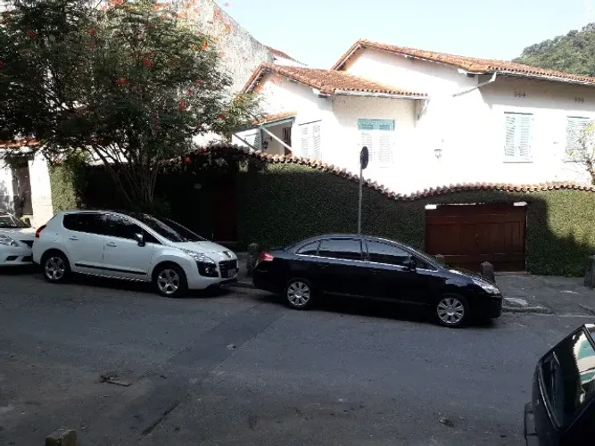 Apartamento tipo casa no Horto