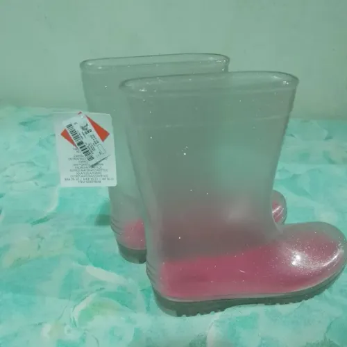 Bota Infantil ..Não foi usada