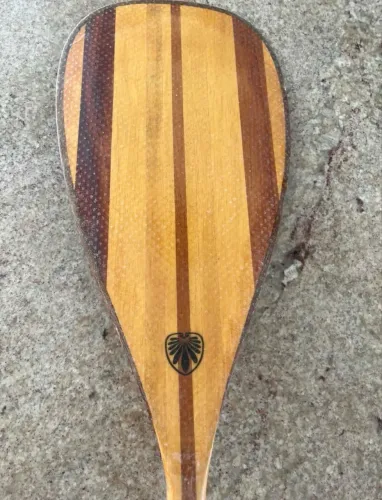 Remo canoa havaiana 