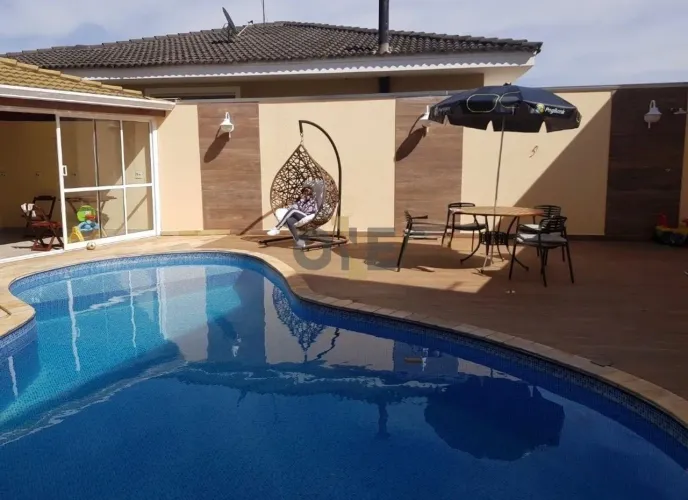 Casa com 4 dormitórios, sendo 4 suítes para venda - Granja Viana - Cotia - SP