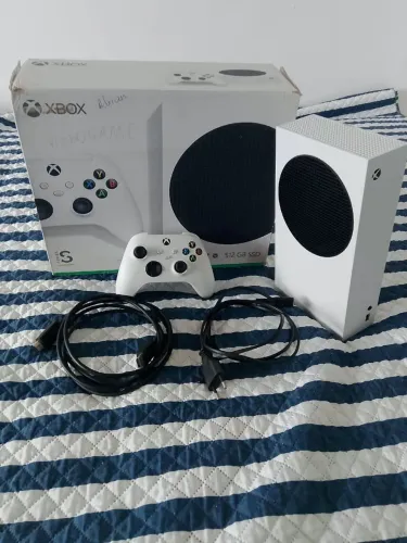 Xbox Series S Original + Caixa,Controle e Cabo Original - Pronto para Jogar!