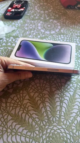 Vendo iPhone 14 Plus 128 gb sem detalhes