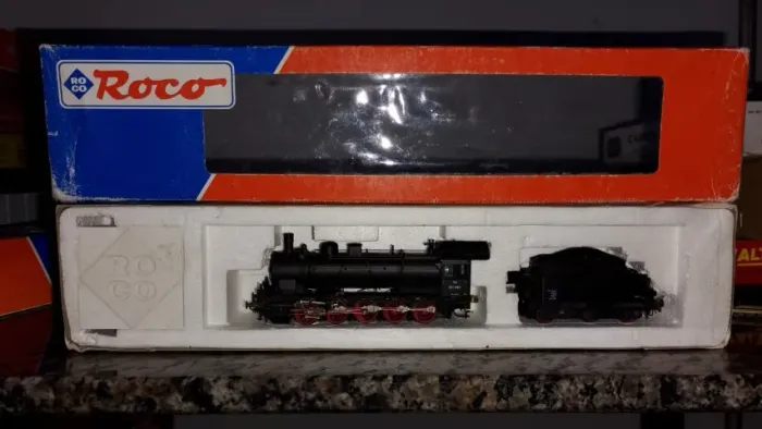 Locomotiva roco 2-10-0