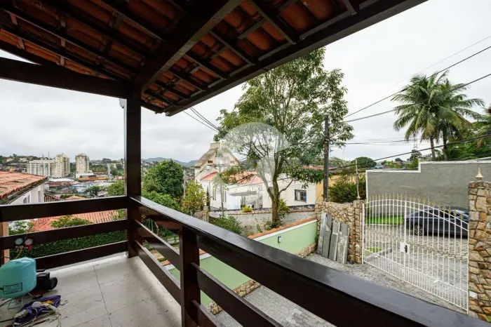 Casa com 3 dormitórios à venda, 310 m² por R$ 1.189.000,00 - Largo da Batalha - Niterói/RJ