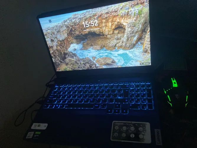 Vendo notebook Lenovo ideapad gaming 3i mais mouse e controle joystick