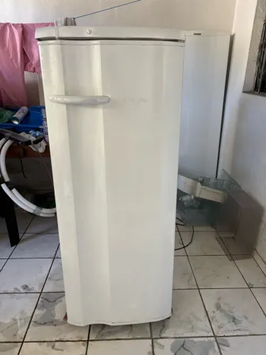 Geladeira Eletrolux Original (Frete grátis)