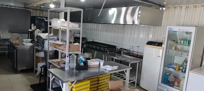 Duas marcas de delivery + estrutura completa de hamburgueria