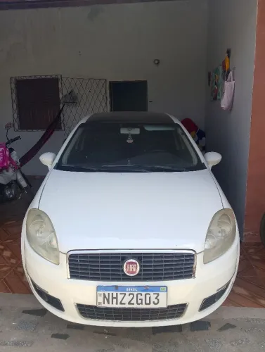 Fiat Linea 1.9/ HLX 1.9/1.8 Flex Dualogic 4P 2009