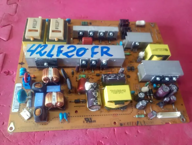 Placa fonte 42lf20fr  funcionando perfeitamente 