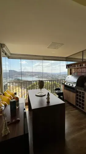Apartamento para venda possui 108 metros quadrados com 3 quartos