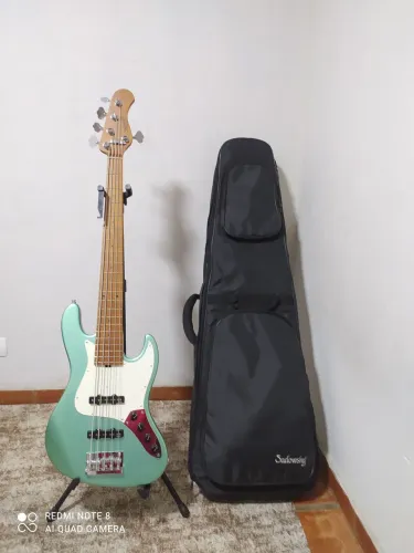 Sadowsky JB. M.E. 2025 (Fender,Músic Man,Warick,Yamaha,Sadowsky)