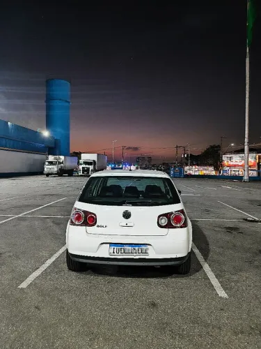 Volkswagen Golf 1.6 MI Total Flex 8V 4P 2013