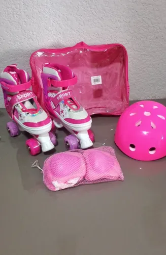 Patins Infantil com Led e Acessórios Novos