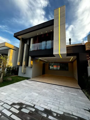 CASA DE LUXO EM CONDOMÍNIO FECHADO - GRAVATAÍ