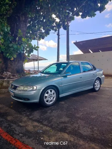 Chevrolet Vectra CD 2.2 16V / 2.0 16V Mec./aut. 2003