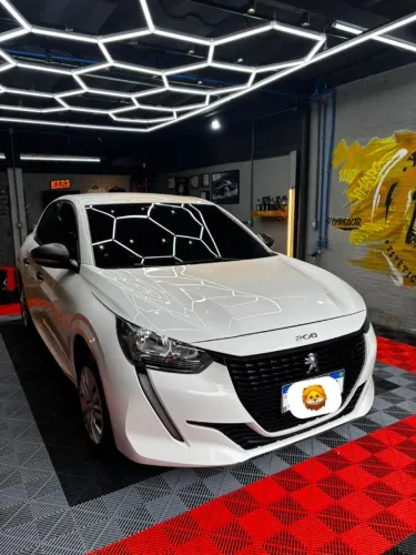 Peugeot 208 Like 1.0 Flex 6V 5P Mec. 2024