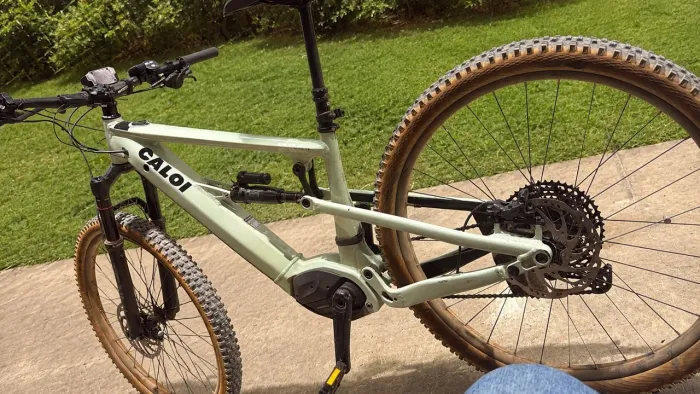 Caloi E-Vibe Elite FS Pro - Full Suspension, Impecável