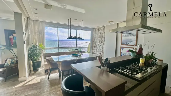 Locação Cobertura fantástica, 3 quartos com vista para o mar - Florianópolis/SC